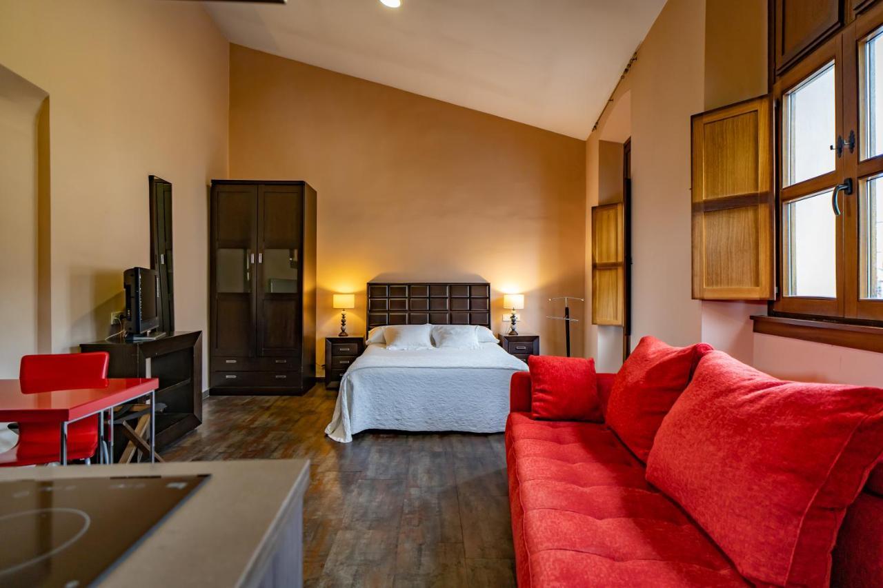 Hotel Alfonso IX (Adults Only) Caces Dış mekan fotoğraf