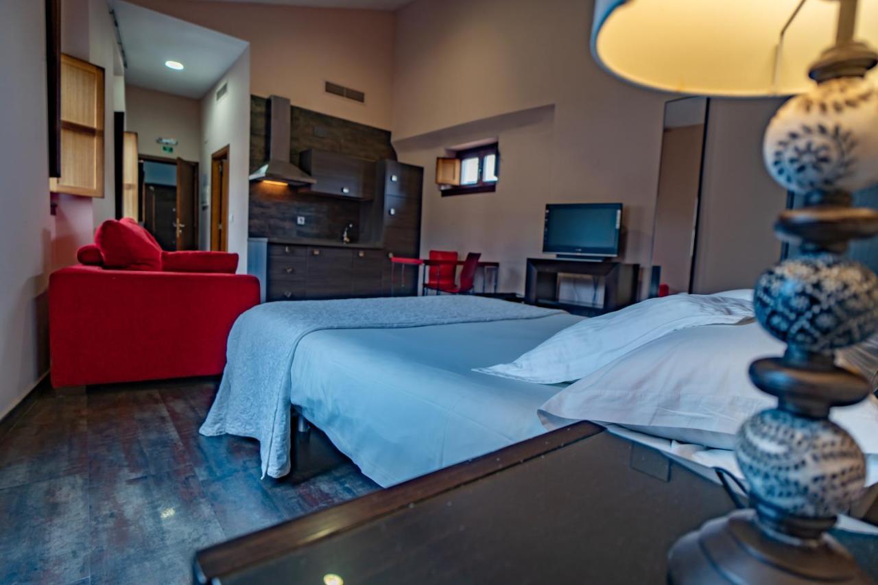 Hotel Alfonso IX (Adults Only) Caces Dış mekan fotoğraf